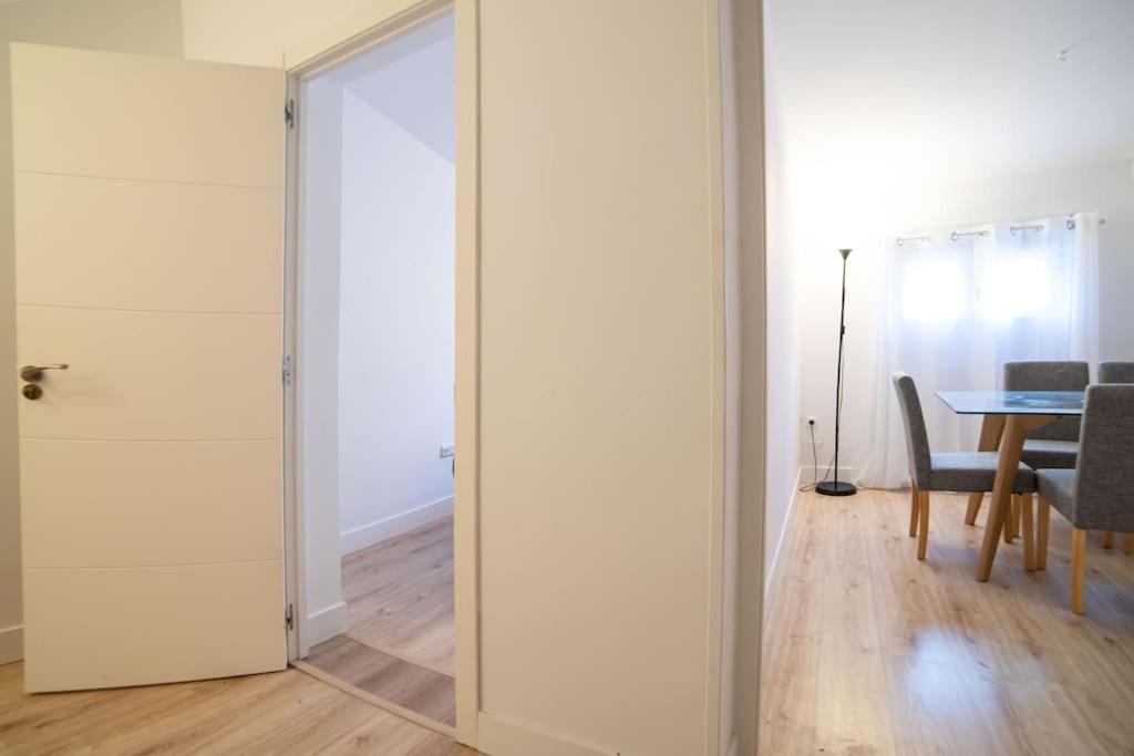 מדריד Cozy Apartment Plaza Espana I Renovated 3Br 2Bh מראה חיצוני תמונה
