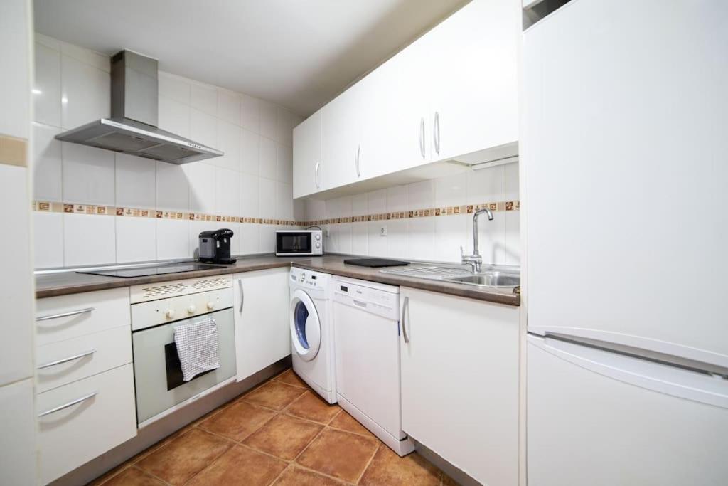 מדריד Cozy Apartment Plaza Espana I Renovated 3Br 2Bh מראה חיצוני תמונה