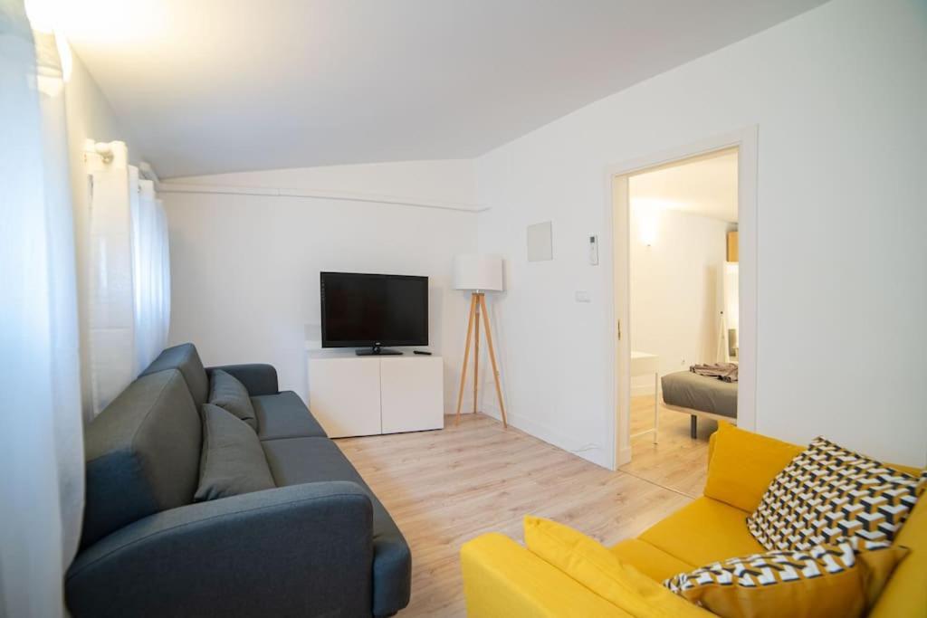 מדריד Cozy Apartment Plaza Espana I Renovated 3Br 2Bh מראה חיצוני תמונה